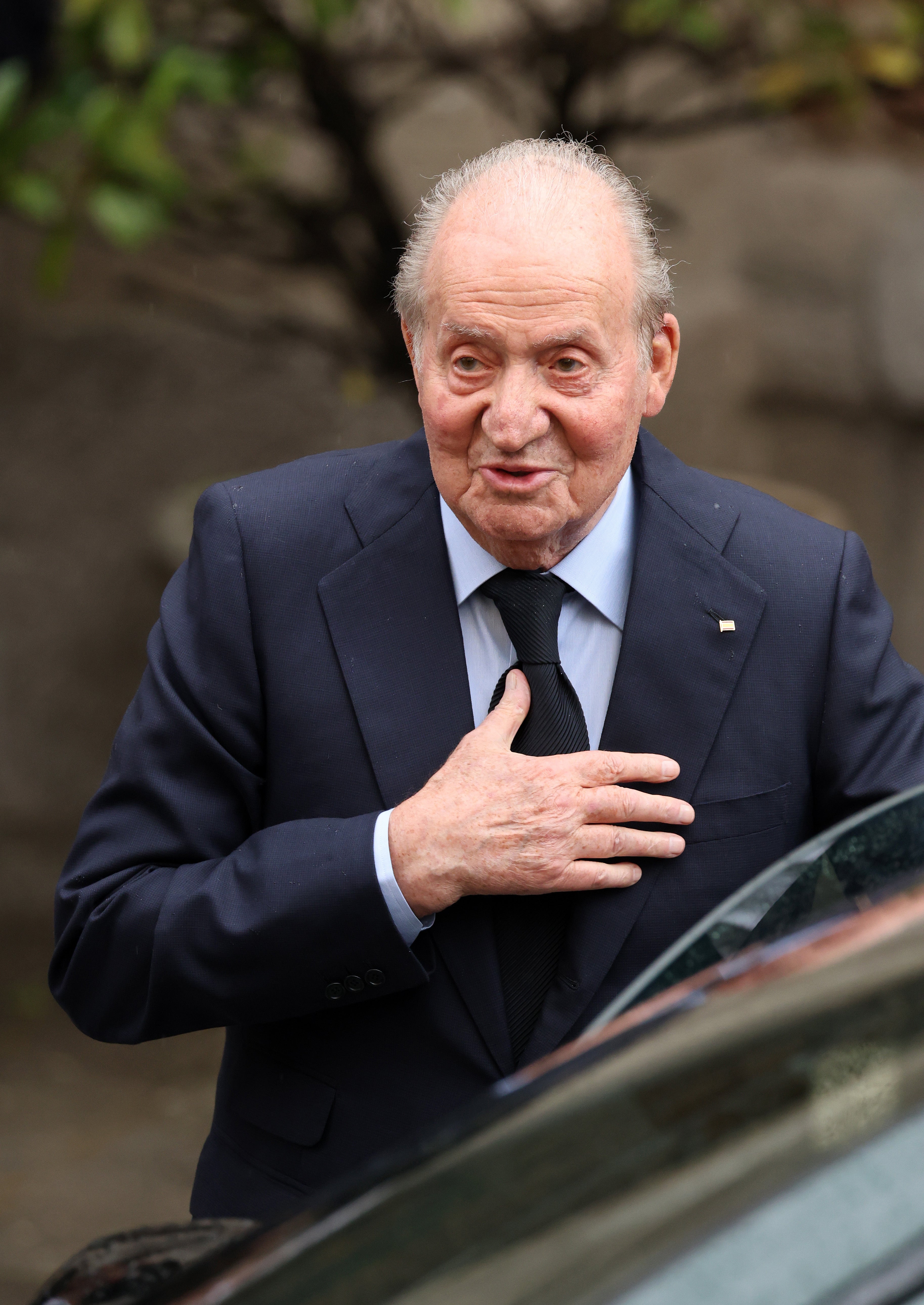 Exmagistrados del Supremo y exfiscales se querellan contra Juan Carlos I por cinco delitos contra Hacienda Exmagistrados del Supremo y exfiscales se querellan contra Juan Carlos I por cinco delitos contra Hacienda