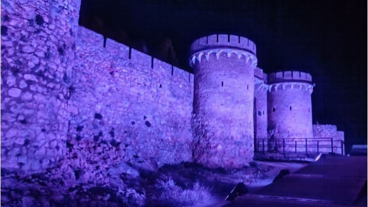 Onda iluminará de morado el castillo de las 300 Torres con motivo del 25N Onda iluminará de morado el castillo de las 300 Torres con motivo del 25N