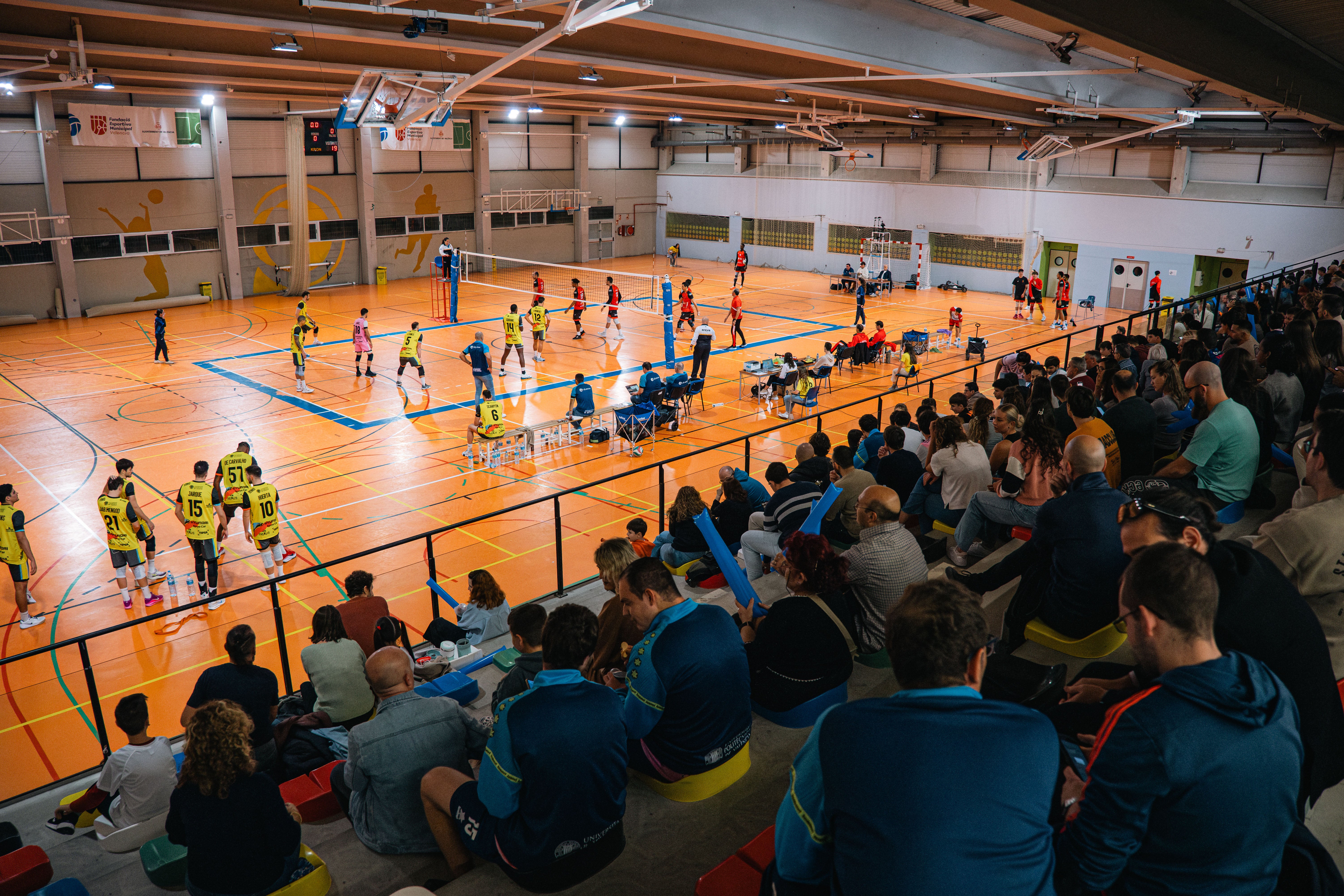 Más de 250 personas acompañan a UPV Léleman Conqueridor en una victoria deportiva y solidaria Más de 250 personas acompañan a UPV Léleman Conqueridor en una victoria deportiva y solidaria