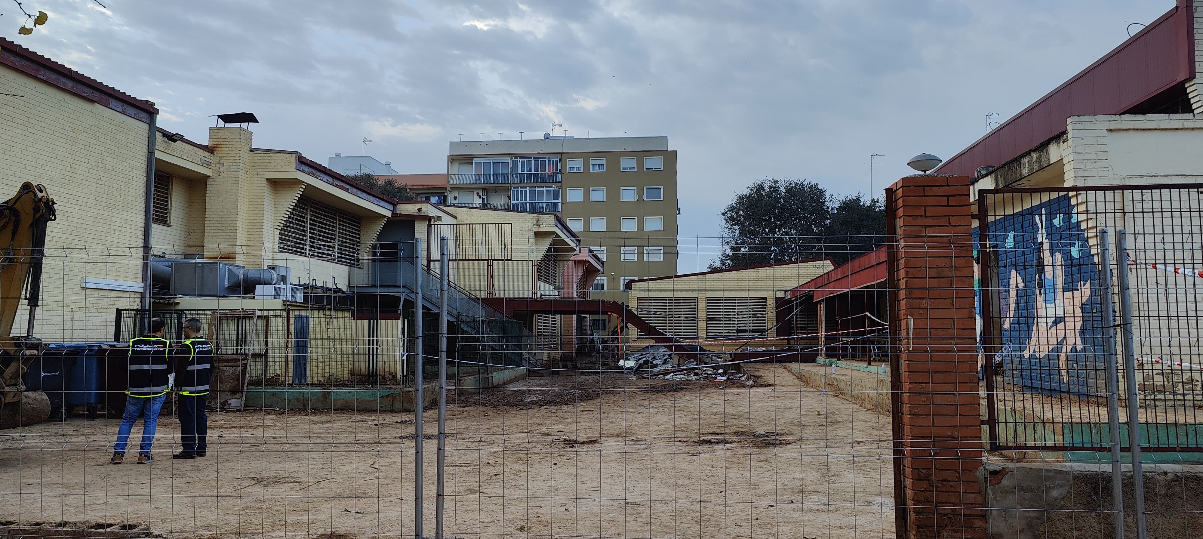 Massanassa vuelve al cole tras la DANA: "Nos centraremos en las emociones" Massanassa vuelve al cole tras la DANA: "Nos centraremos en las emociones"
