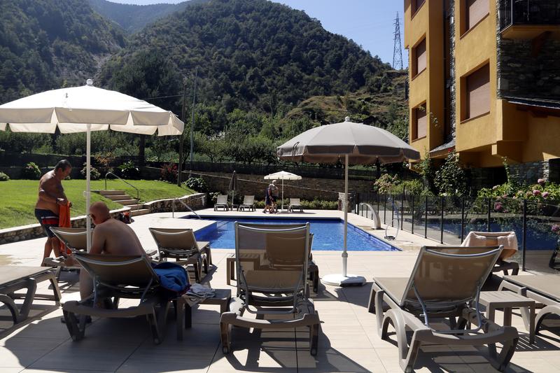 El sector hoteler, contra el registre de viatgers El sector hoteler, contra el registre de viatgers