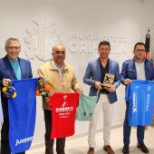 Presentación de la X Carrera del Pavo y de Papá Noel en el Ayuntamiento de Orihuela
