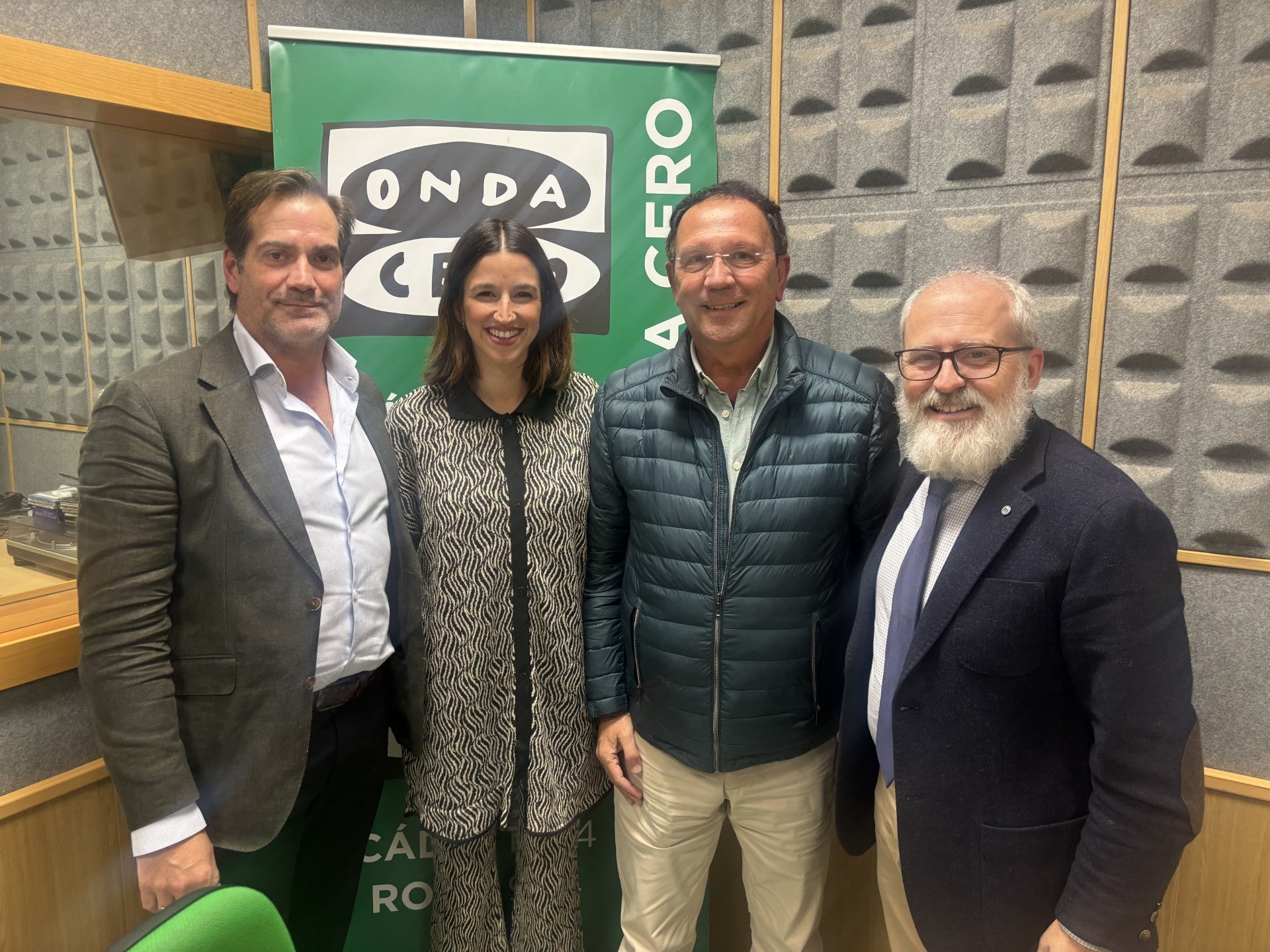 Nos visitan los Reyes Magos y la Estrella Nos visitan los Reyes Magos y la Estrella