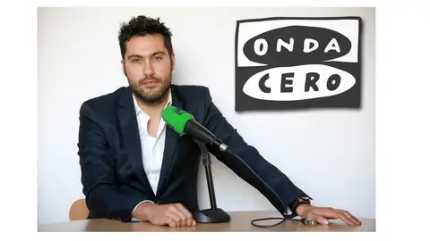 El zamorano es licenciado en Periodismo por la Universidad Pontificia de Salamanca El zamorano es licenciado en Periodismo por la Universidad Pontificia de Salamanca