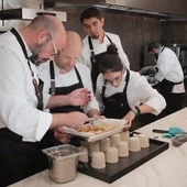 El chef daimieleño Rubén Sánchez en el Restaurante Epílogo en Tomelloso El chef daimieleño Rubén Sánchez en el Restaurante Epílogo en Tomelloso