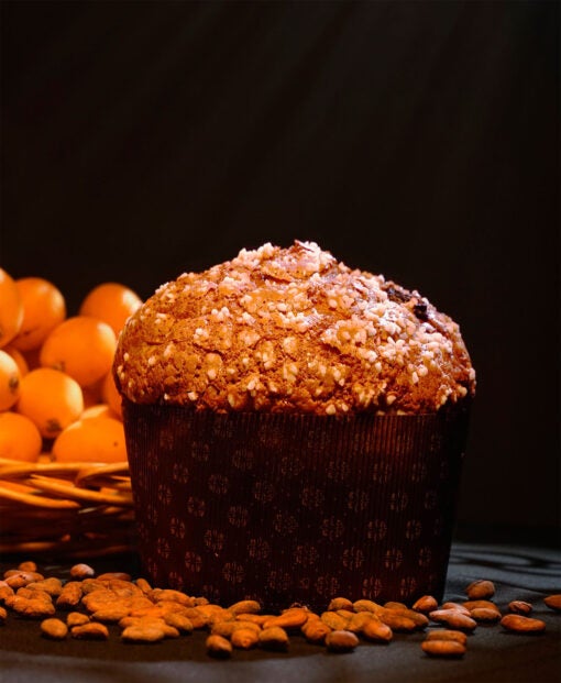 Raúl Asencio presenta su panettone especial de Navidad con níspero, chocolate y vino de la tierra Raúl Asencio presenta su panettone especial de Navidad con níspero, chocolate y vino de la tierra