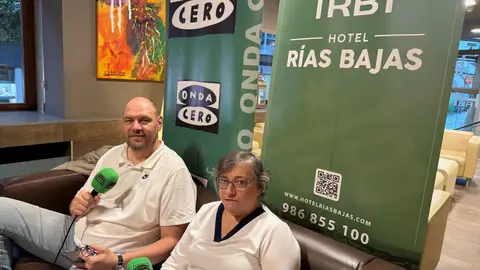 Julia Cacabelos y Alberto Rodríguez, presidenta y responsable del área deportiva del Xuve Cambados Encuentro Hotel Rías Bajas