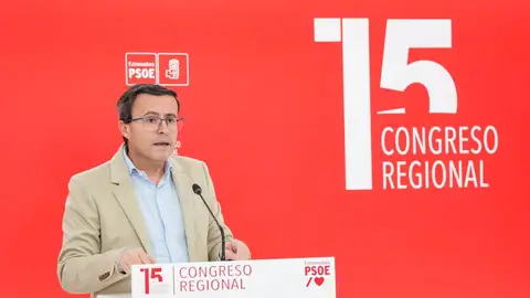 El PSOE registra enmienda de totalidad porque las cuentas son "un gran error" y encierran "pactos oscuros" PP-Vox El PSOE registra enmienda de totalidad porque las cuentas son "un gran error" y encierran "pactos oscuros" PP-Vox