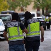 Efectivos de la Policía Nacional desplegados en el Polígono Sur en una imagen de archivo 