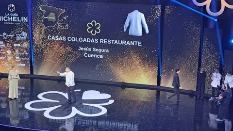 Momento de la gala de la Guía Michelin celebrada este martes en Murcia Momento de la gala de la Guía Michelin celebrada este martes en Murcia