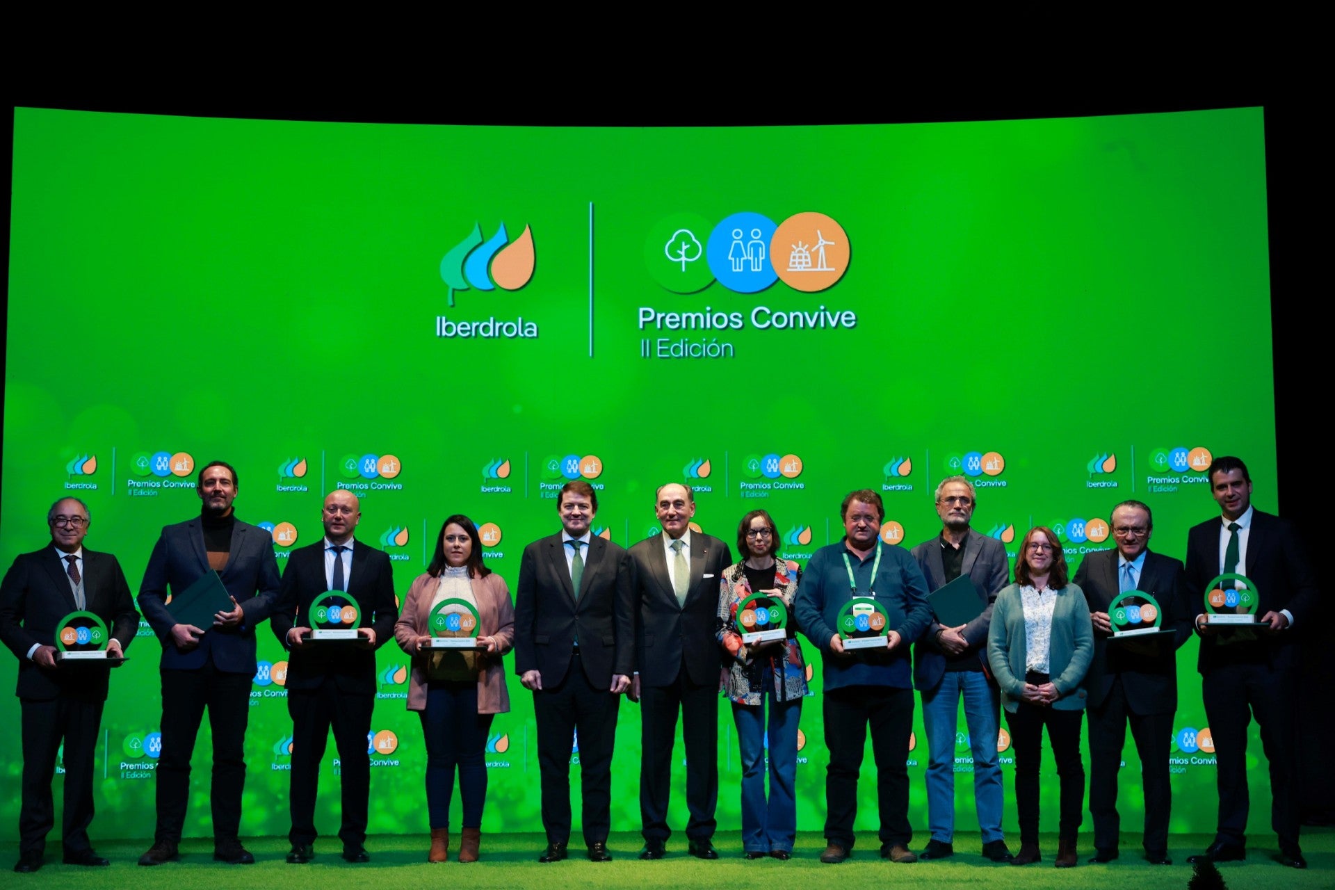Iberdrola reconoce las mejores iniciativas de convivencia ambiental, agraria y social con las renovables Iberdrola reconoce las mejores iniciativas de convivencia ambiental, agraria y social con las renovables