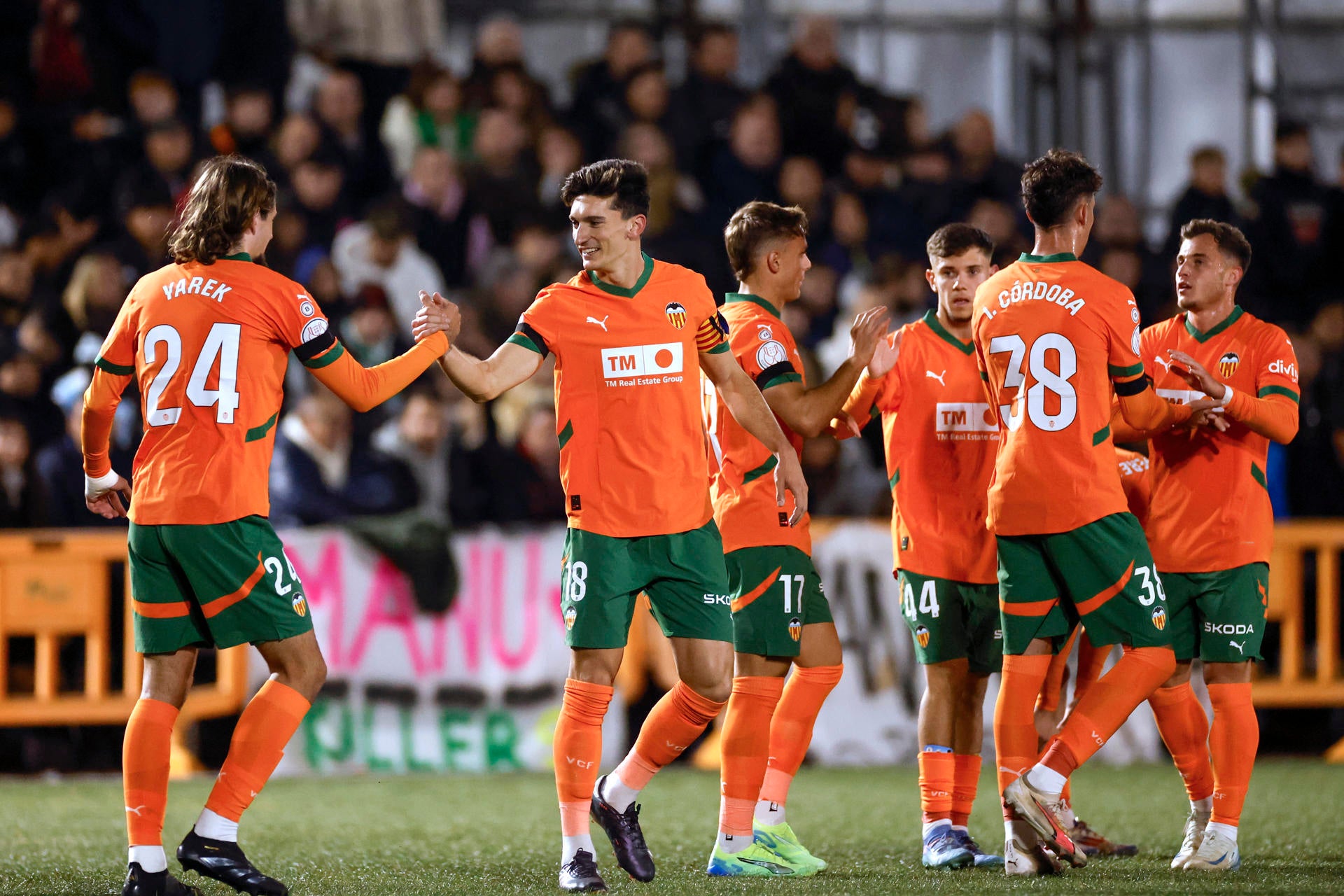 Pepelu acaba con la ilusión del Parla Escuela y sofoca el sufrimiento del Valencia Pepelu acaba con la ilusión del Parla Escuela y sofoca el sufrimiento del Valencia