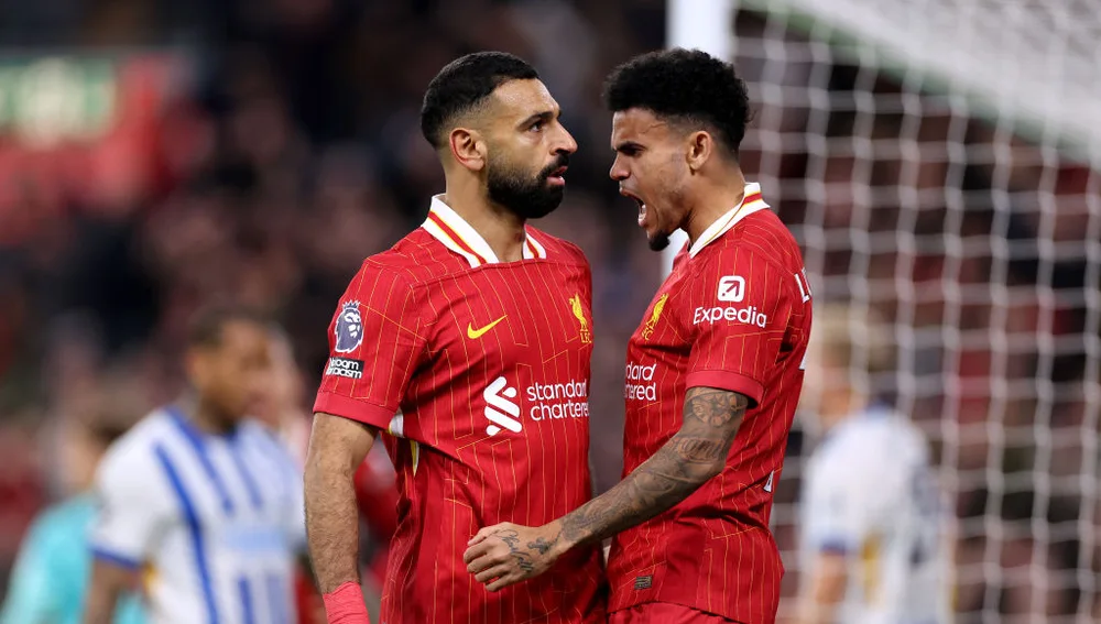 Salah y Luis Diaz celebran un gol en un partido del Liverpool Salah y Luis Diaz celebran un gol en un partido del Liverpool