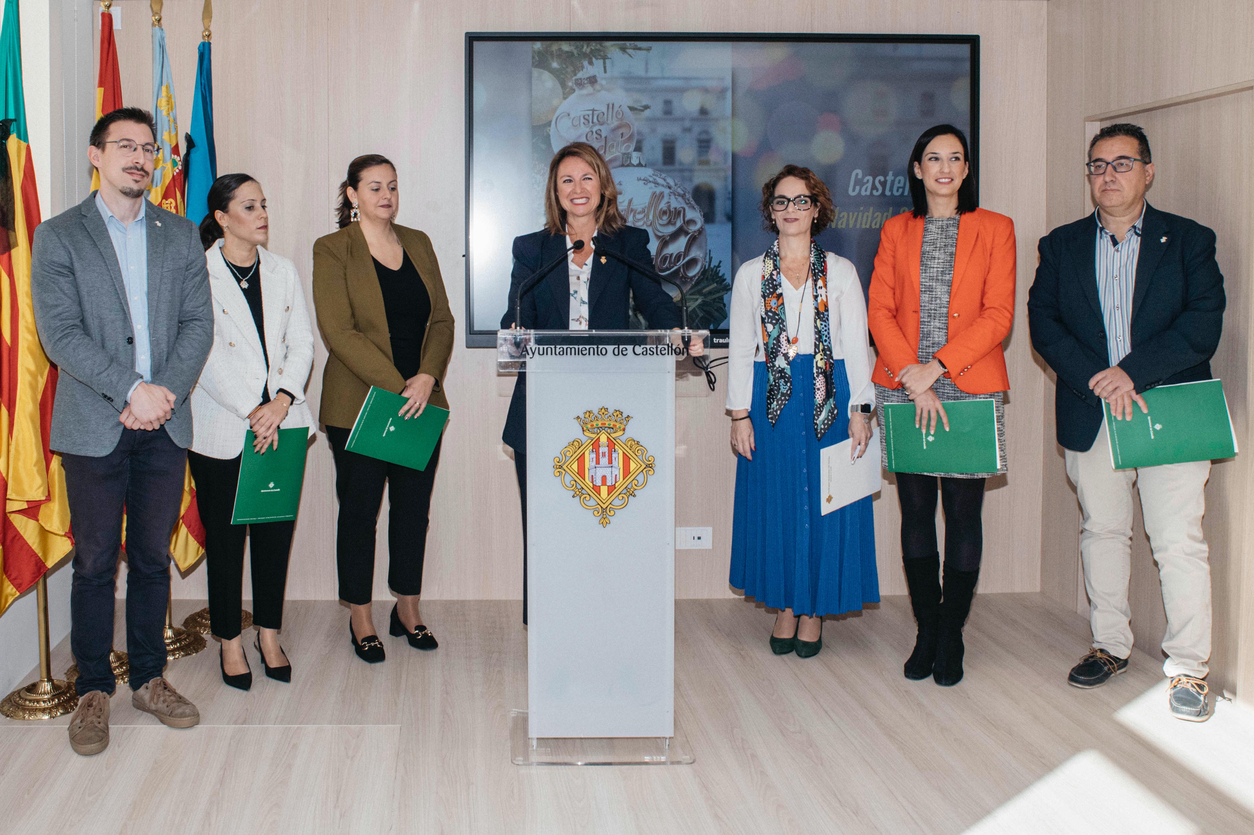 Carrasco: “La ciudad de Castellón se convierte en el punto de encuentro para celebrar una Navidad llena de ilusión, esperanza y solidaridad” Carrasco: “La ciudad de Castellón se convierte en el punto de encuentro para celebrar una Navidad llena de ilusión, esperanza y solidaridad”