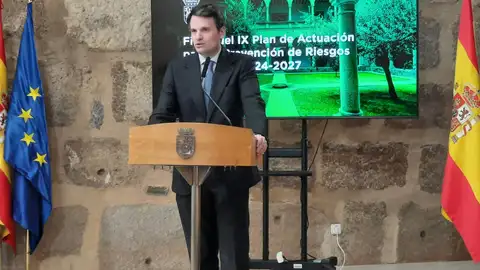 La Junta muestra su respeto por el procedimiento judicial e incide en la "gravedad" de que Gallardo esté "imputado" La Junta muestra su respeto por el procedimiento judicial e incide en la "gravedad" de que Gallardo esté "imputado"