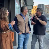 Domínguez analiza con los comerciantes de Fernando Olmedo las soluciones para poner fin a las inundaciones Domínguez analiza con los comerciantes de Fernando Olmedo las soluciones para poner fin a las inundaciones