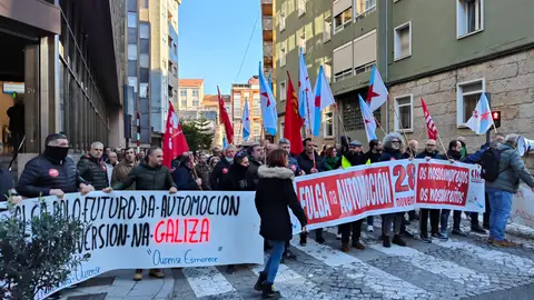 Xornada de Folga na Automoción (Concentración CIG Ourense) Xornada de Folga na Automoción (Concentración CIG Ourense)