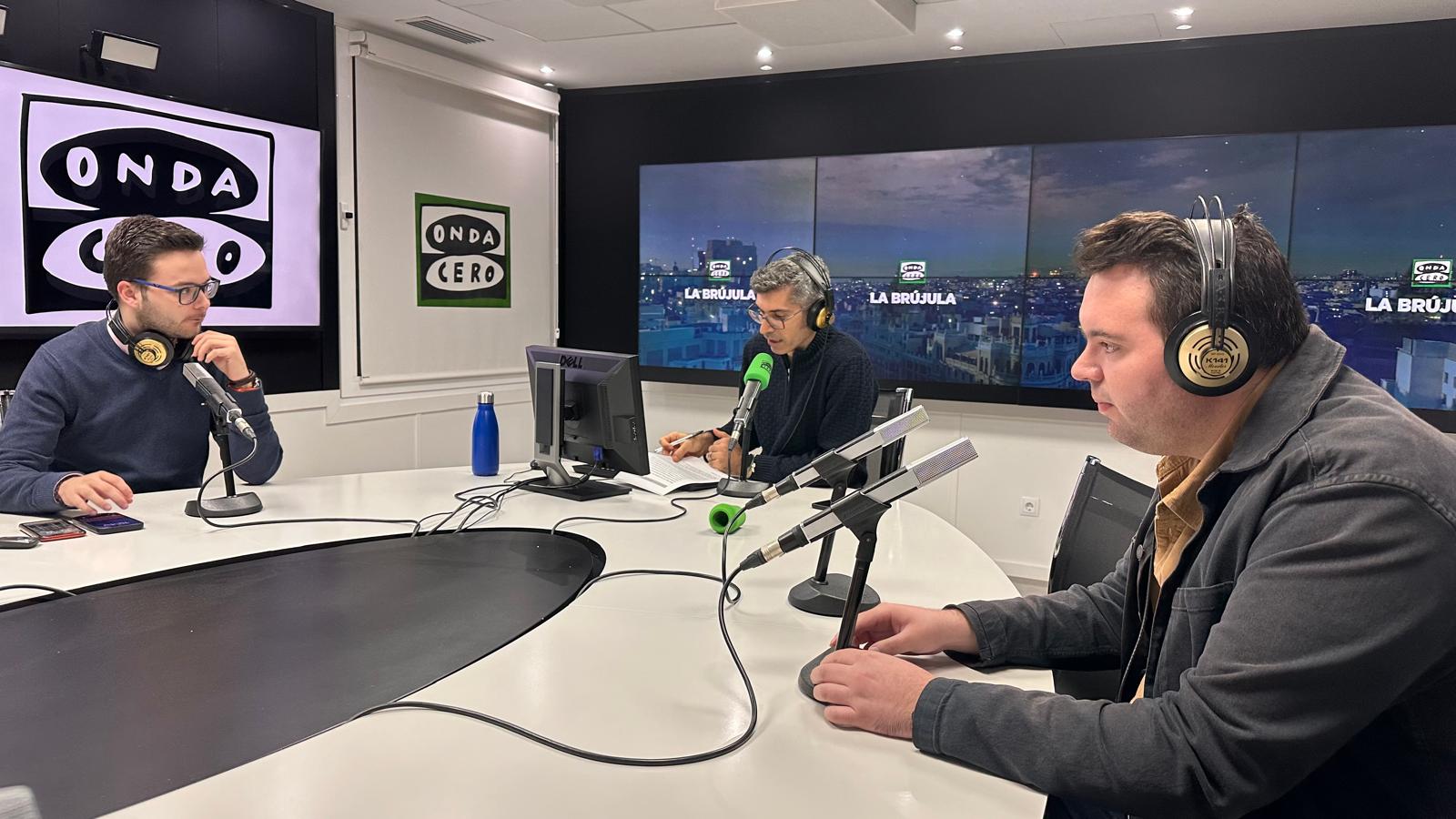 La tertúlia de la Brúixola: els casos judicials que envolten el govern espanyol i l'habitatge, principal preocupació dels catalans La tertúlia de la Brúixola: els casos judicials que envolten el govern espanyol i l'habitatge, principal preocupació dels catalans