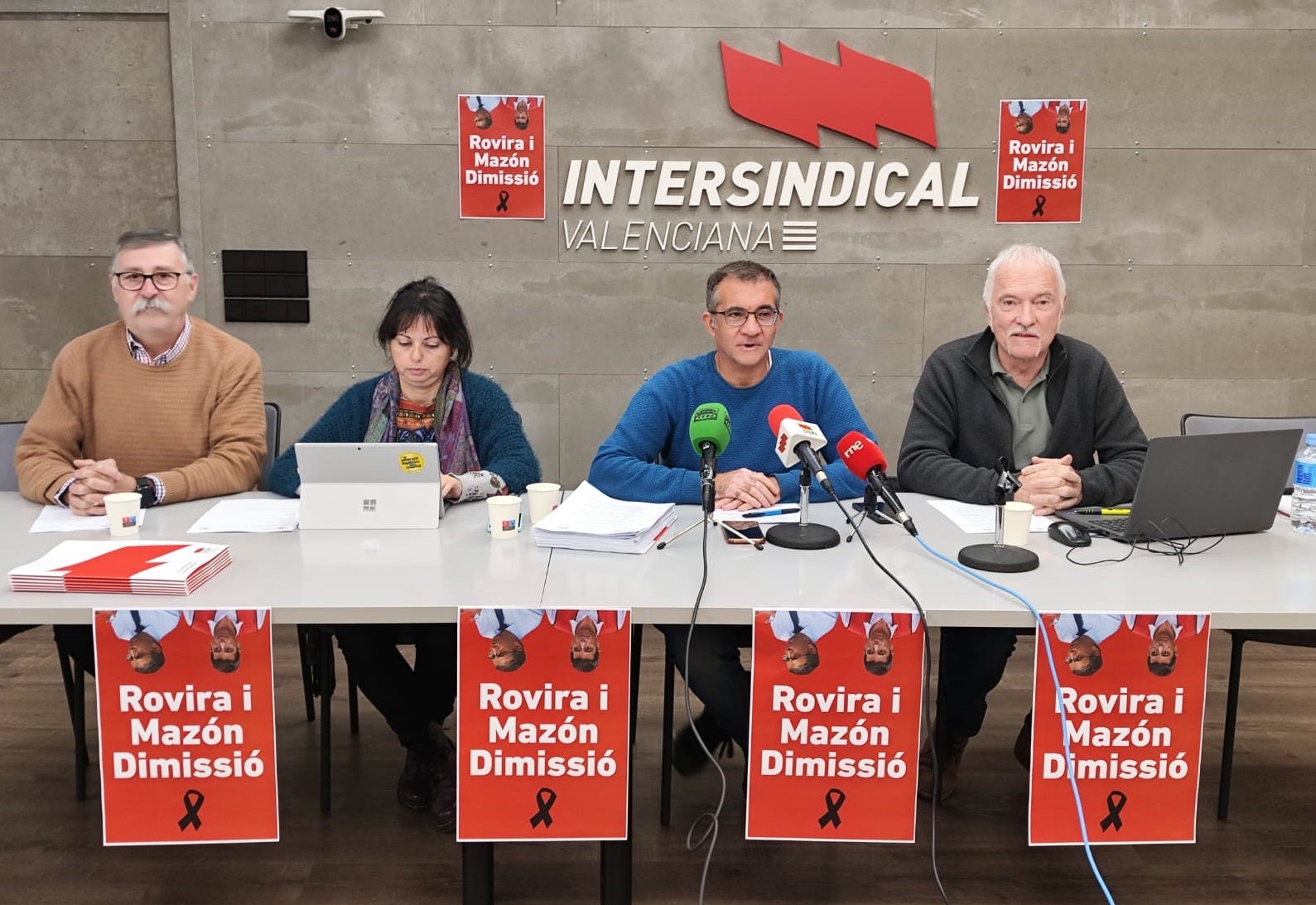 STEPV denuncia la muerte del operario de Massanassa y carga contra la Generalitat por la gestión de la DANA: "Mienten" STEPV denuncia la muerte del operario de Massanassa y carga contra la Generalitat por la gestión de la DANA: "Mienten"