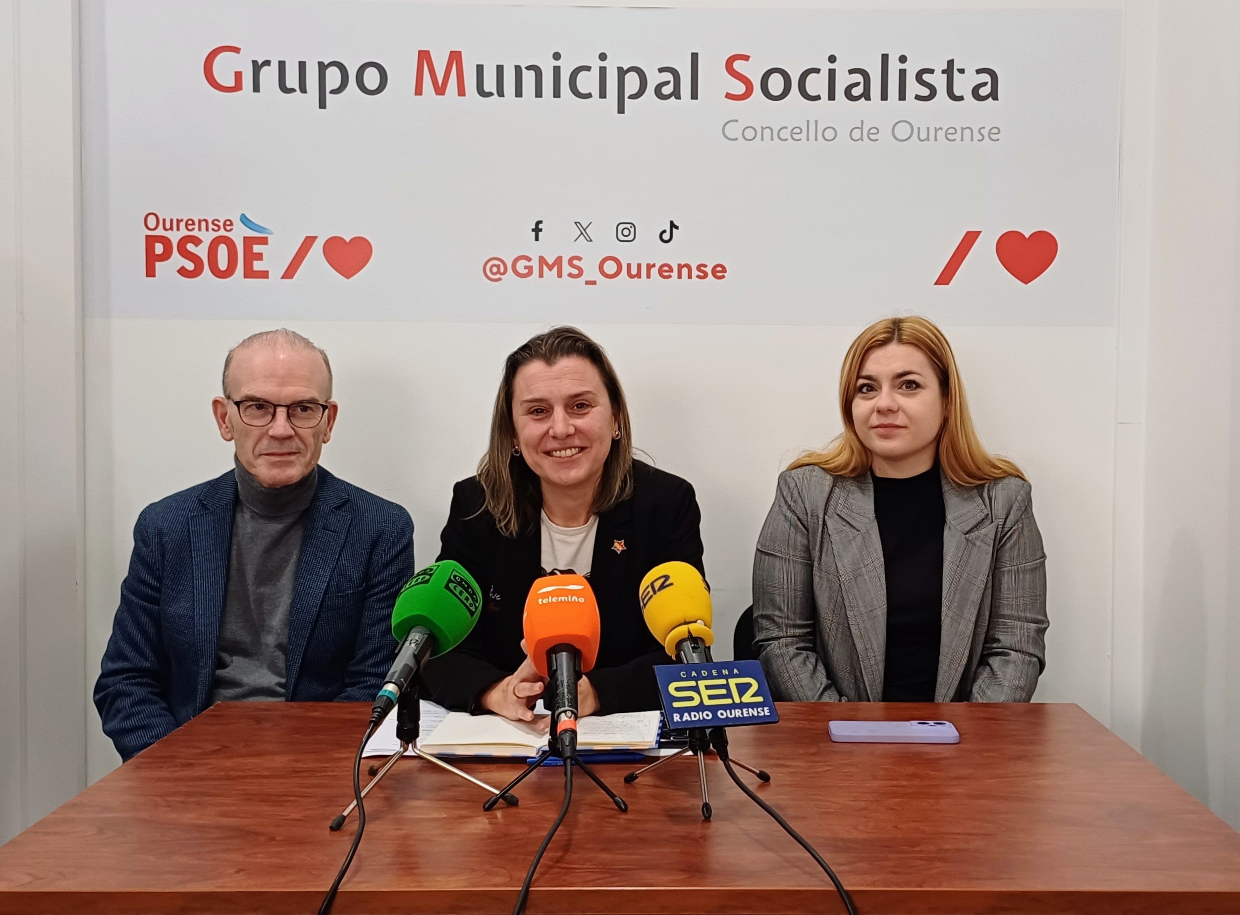 O psoe alerta dun "pacto encuberto" entre Jácome e o PP para aprobar o Pxom O psoe alerta dun "pacto encuberto" entre Jácome e o PP para aprobar o Pxom