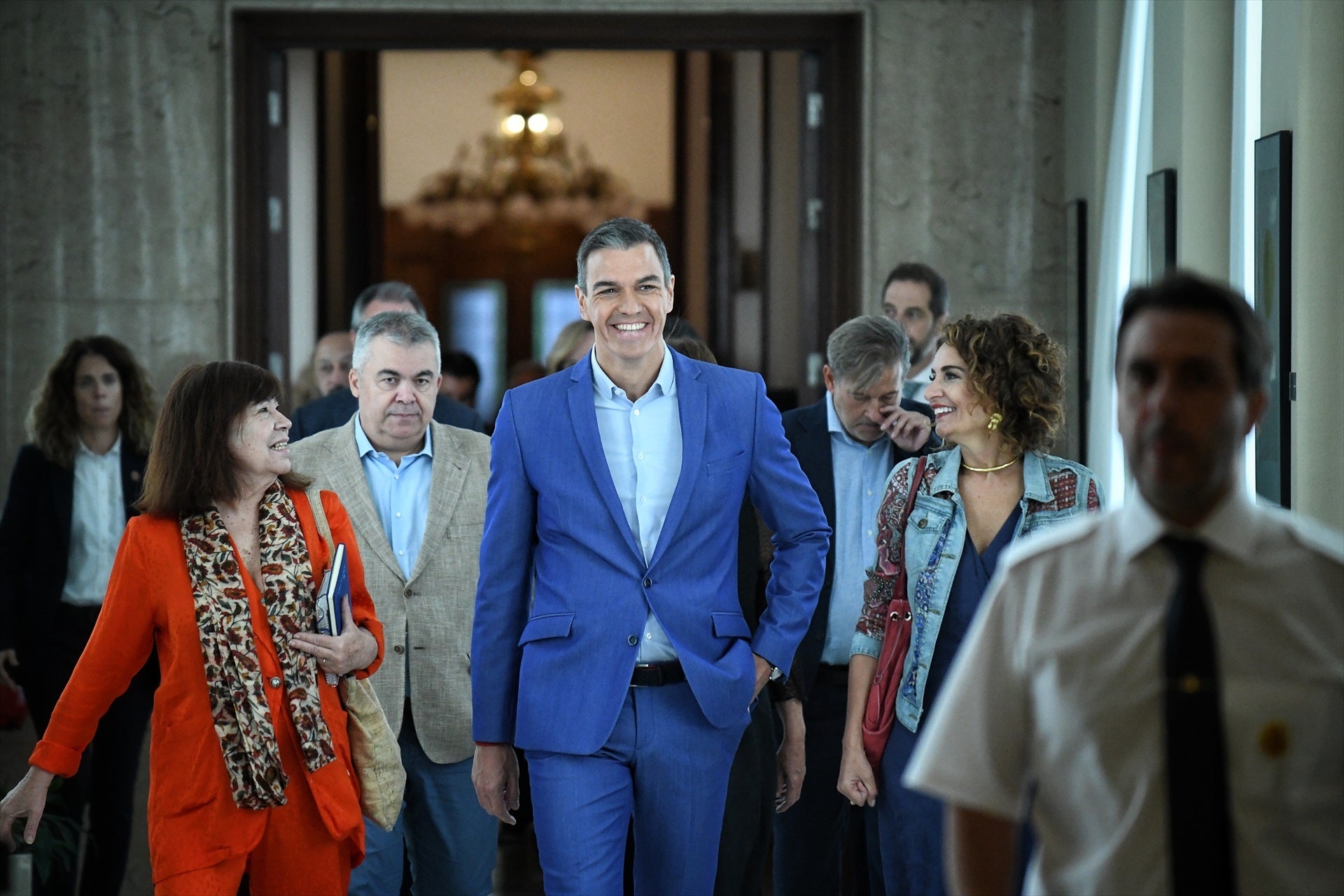 El PSOE afronta un nuevo Congreso con la polémica dimisión de Lobato y las acusaciones de Aldama como telón de fondo El PSOE afronta un nuevo Congreso con la polémica dimisión de Lobato y las acusaciones de Aldama como telón de fondo