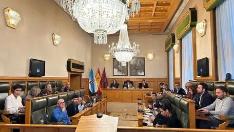 El pleno de Santiago aprueba un suplemento de crédito de más de 1,8 millones de euros para financiar actuaciones deportivas, en el Pazo de Raxoi y en la Plataforma Logística El pleno de Santiago aprueba un suplemento de crédito de más de 1,8 millones de euros para financiar actuaciones deportivas, en el Pazo de Raxoi y en la Plataforma Logística