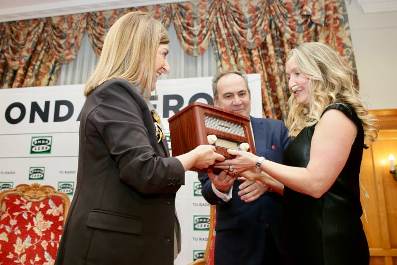 Conchi Ortega recibe el Premio Mujer Cantabria 2024 Conchi Ortega recibe el Premio Mujer Cantabria 2024