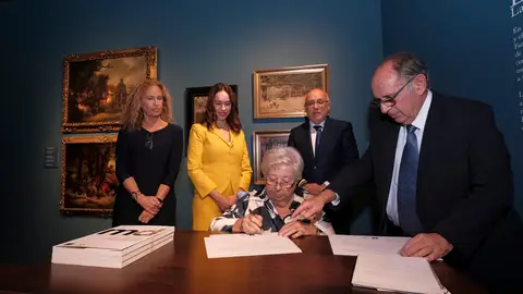 El Cabildo de Gran Canaria devuelve varias obras a la familia de Pedro Rico, alcalde republicano de Madrid en 1938 y que fueron incautadas por la dictadura El Cabildo de Gran Canaria devuelve varias obras a la familia de Pedro Rico, alcalde republicano de Madrid en 1938 y que fueron incautadas por la dictadura