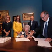 El Cabildo de Gran Canaria devuelve varias obras a la familia de Pedro Rico, alcalde republicano de Madrid en 1938 y que fueron incautadas por la dictadura El Cabildo de Gran Canaria devuelve varias obras a la familia de Pedro Rico, alcalde republicano de Madrid en 1938 y que fueron incautadas por la dictadura