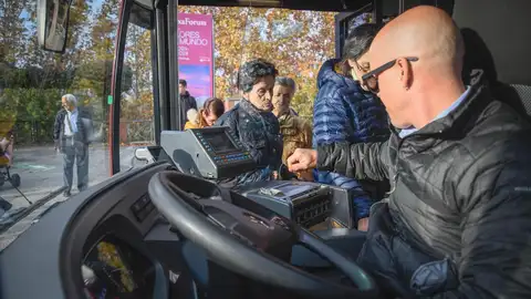 El servicio de autobús urbano de Mérida se presta al 100% al no secundar la huelga ningún trabajador El servicio de autobús urbano de Mérida se presta al 100% al no secundar la huelga ningún trabajador