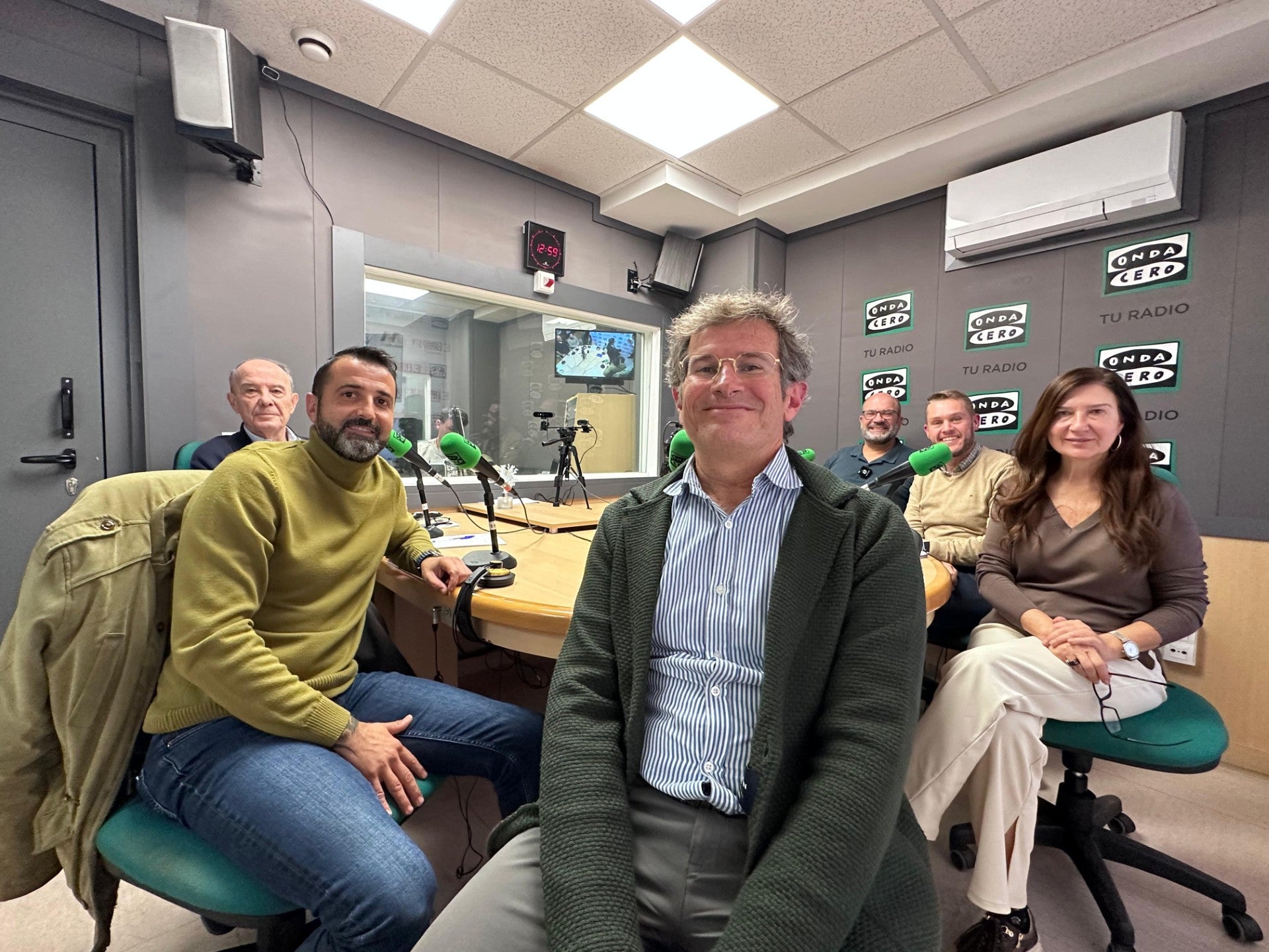 Indignación por la desidia en que viven los mayores de la Residencia de Altabix en Elche ¿Qué debe hacer el Ayuntamiento? Indignación por la desidia en que viven los mayores de la Residencia de Altabix en Elche ¿Qué debe hacer el Ayuntamiento?