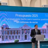 Miguel Ángel Valverde durante la presentación de los presupuestos