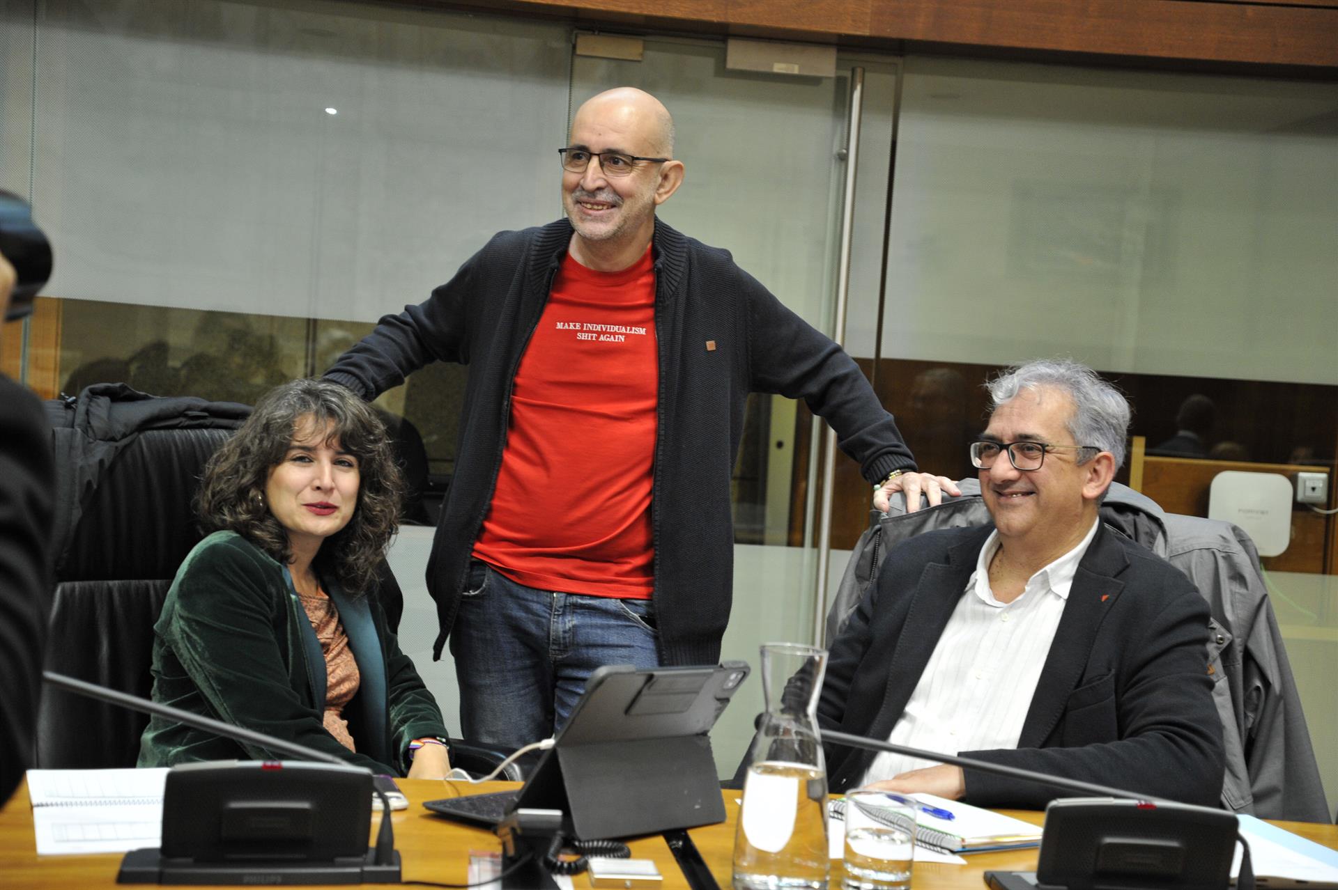 Unidas dice que las cuentas "no están a la altura" de los problemas y lamenta que la "receta" sea bajar impuestos Unidas dice que las cuentas "no están a la altura" de los problemas y lamenta que la "receta" sea bajar impuestos