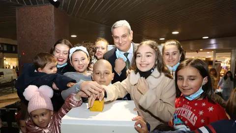 El Corte Inglés de Alicante inaugura la Navidad El Corte Inglés de Alicante inaugura la Navidad