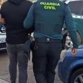 Dos detenidos por robos a octogenarios en Zorita y Madrigalejo con el 'abrazo cariñoso' y otros métodos