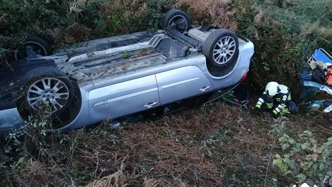 Una herida en una carretera cercana a Rodiles Una herida en una carretera cercana a Rodiles