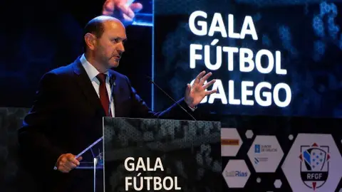 Rafael Louzán - Presidente de la Federación Galega de Fútbol El presidente de la RFGF, Rafael Louzán, interviene en la gala del fútbol galego