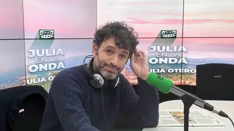 El director de cine, Rodrigo Sorogoyen, en 'Julia en la onda' El director de cine, Rodrigo Sorogoyen, en 'Julia en la onda'