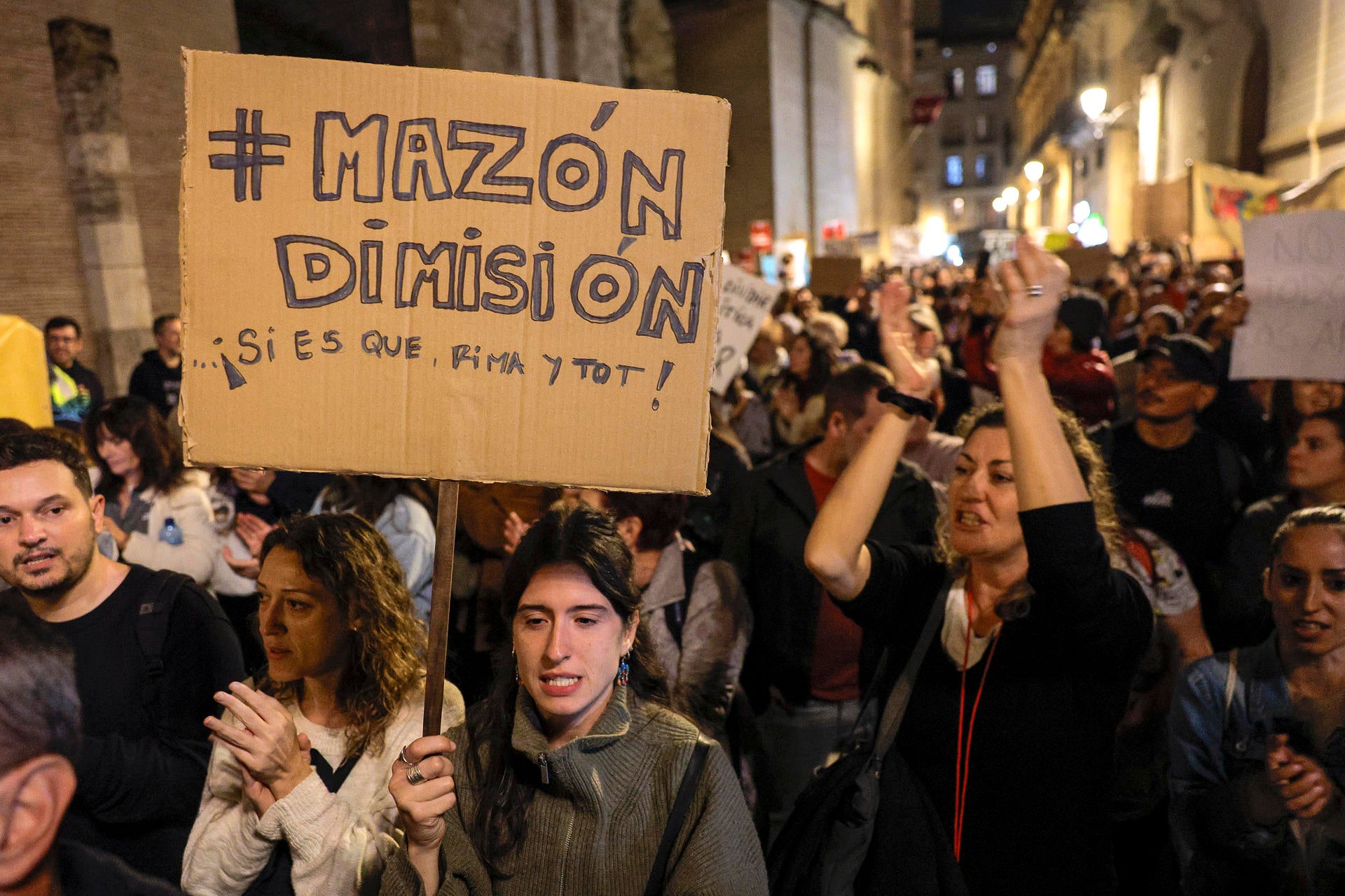 Movimientos sociales convocan para el 28 de abril la séptima manifestación para pedir la dimisión de Mazón por la dana Movimientos sociales convocan para el 28 de abril la séptima manifestación para pedir la dimisión de Mazón por la dana