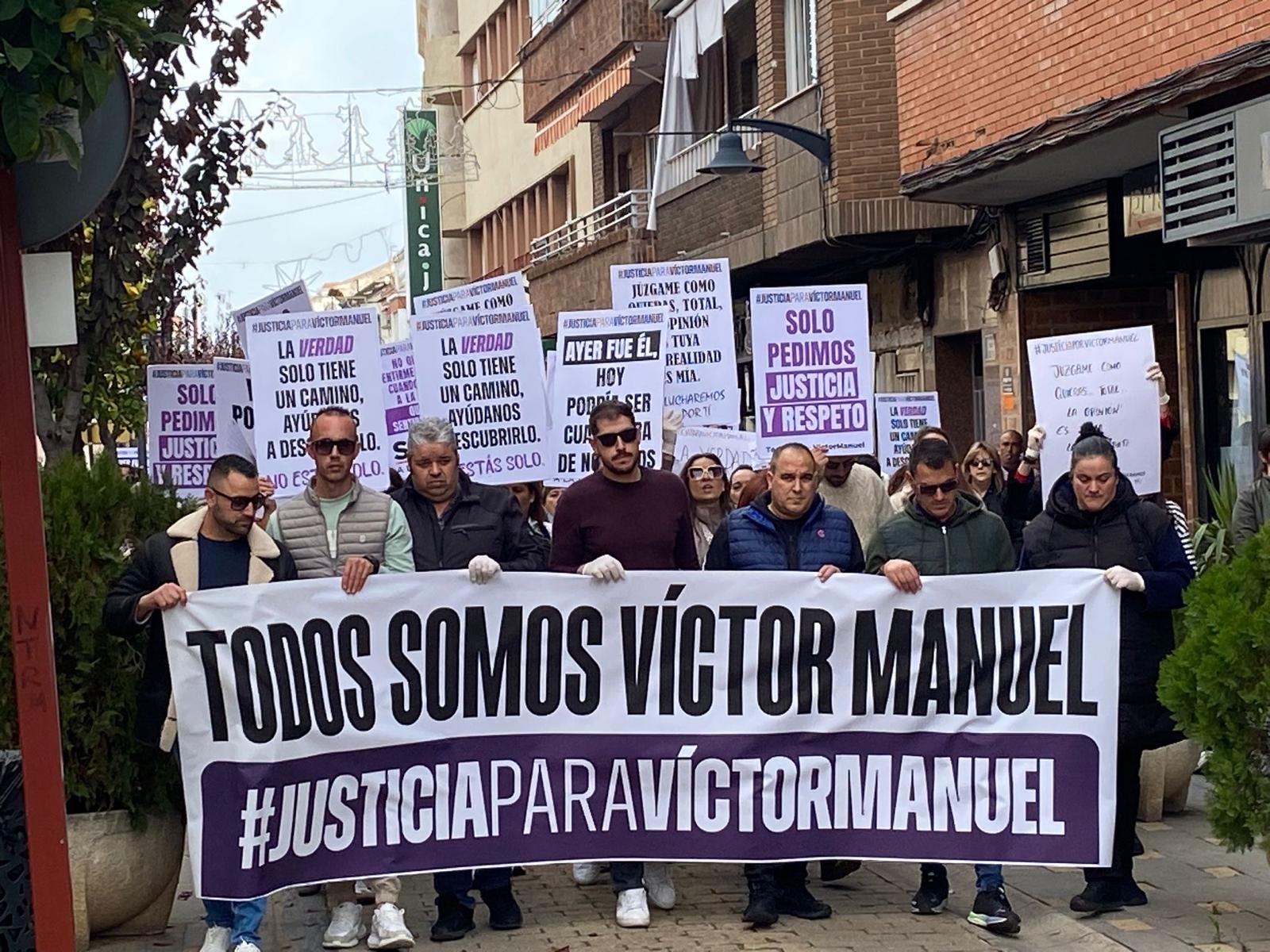 VÍDEO: Centenares de personas se manifiestan en Malagón para pedir justicia por Víctor Manuel VÍDEO: Centenares de personas se manifiestan en Malagón para pedir justicia por Víctor Manuel