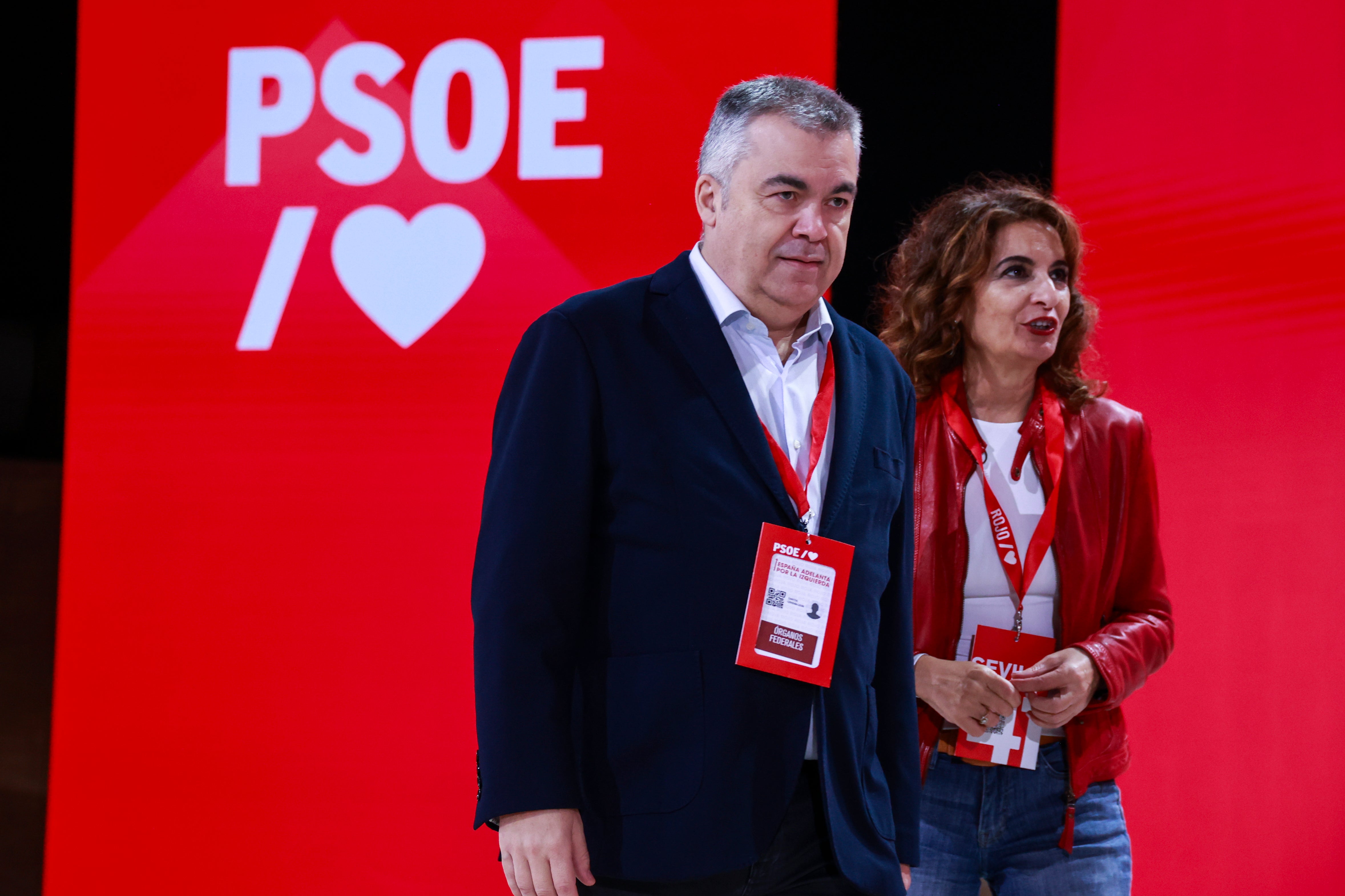 Montero sobre el ingreso a prisión de Cerdán: "Es un asunto de una persona que no tiene que ver con el PSOE" Montero sobre el ingreso a prisión de Cerdán: "Es un asunto de una persona que no tiene que ver con el PSOE"