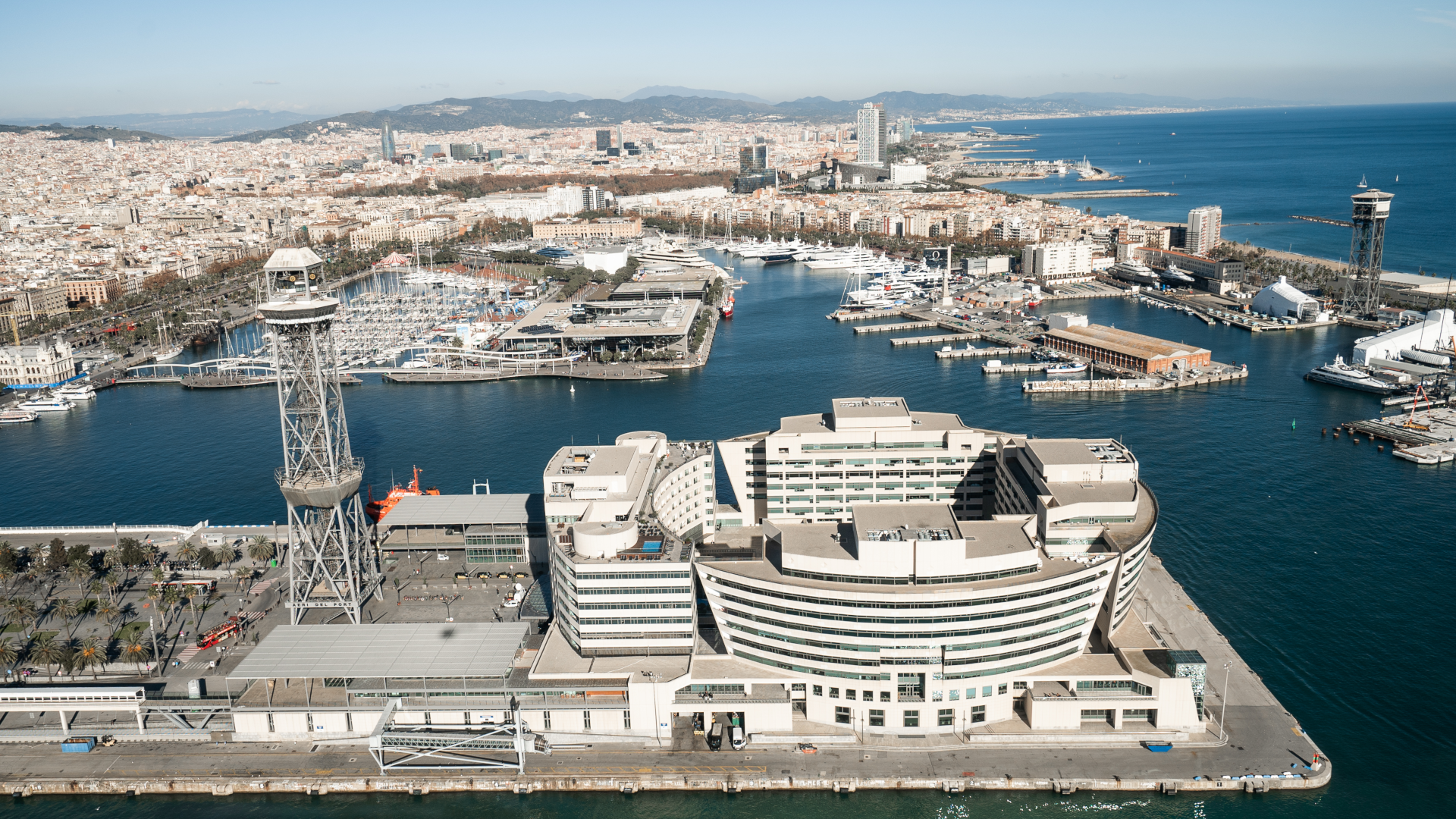 El World Trade Center celebra el Nadal amb concerts, cinema i espectacles El World Trade Center celebra el Nadal amb concerts, cinema i espectacles