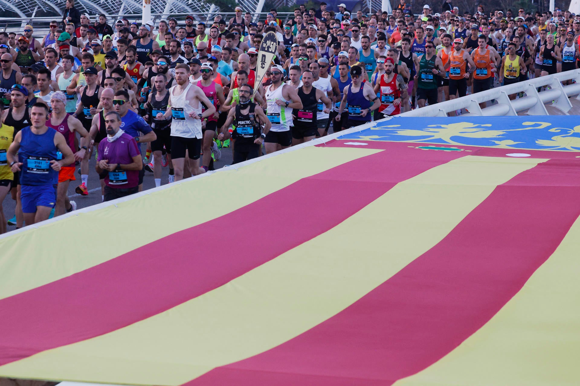 Eric Domingo: "Correr es la forma de dar visibilidad a la enfermedad de mi madre" Eric Domingo: "Correr es la forma de dar visibilidad a la enfermedad de mi madre"