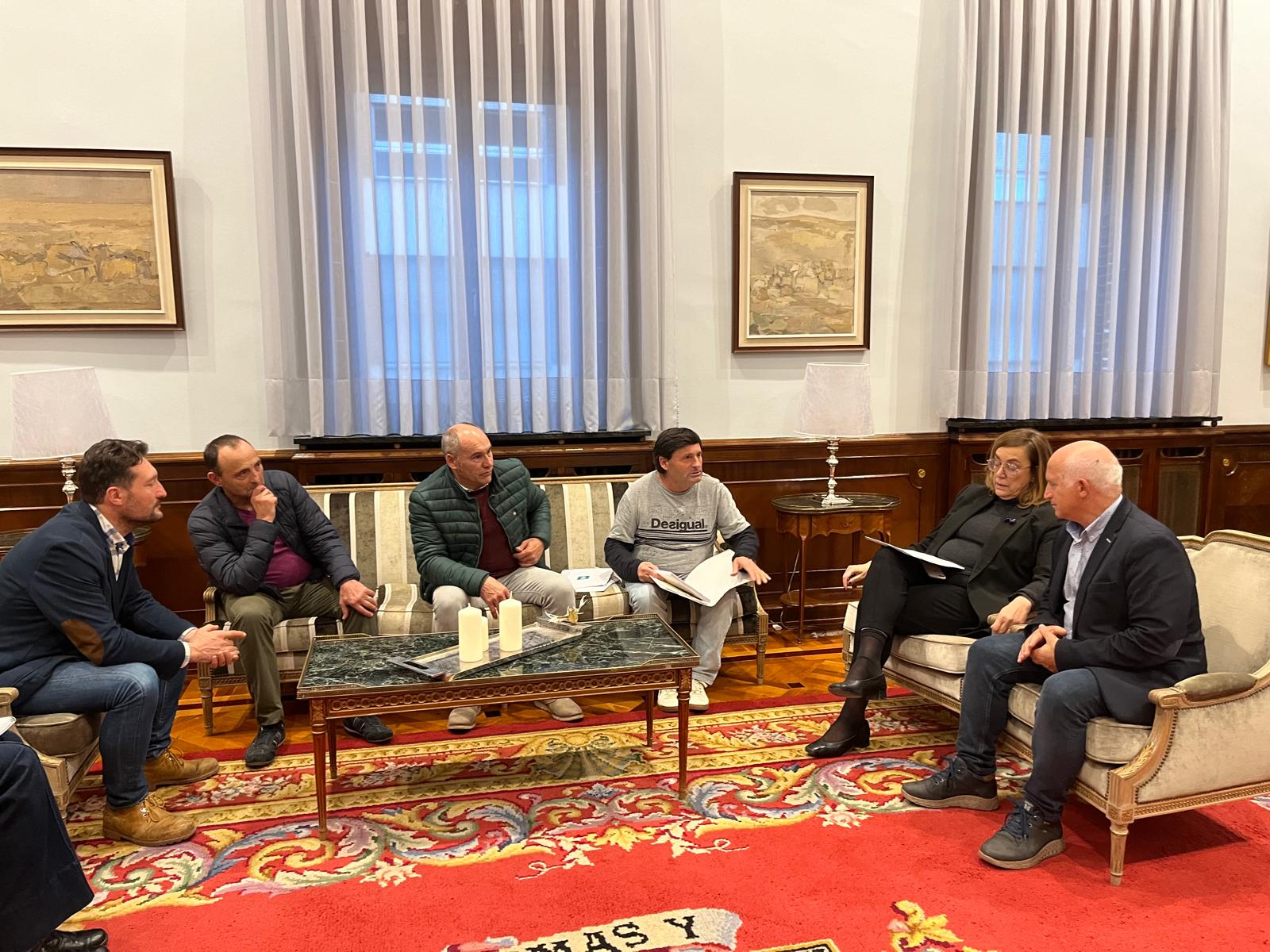 Boadilla del Camino solicita a la Diputación de Palencia colaboración para la urbanización de la calle Fuente Vieja y la reapertura del albergue municipal Boadilla del Camino solicita a la Diputación de Palencia colaboración para la urbanización de la calle Fuente Vieja y la reapertura del albergue municipal