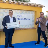 Miguel Llorca, exalcalde, ya tiene su nombre Miguel Llorca, exalcalde, ya tiene su nombre