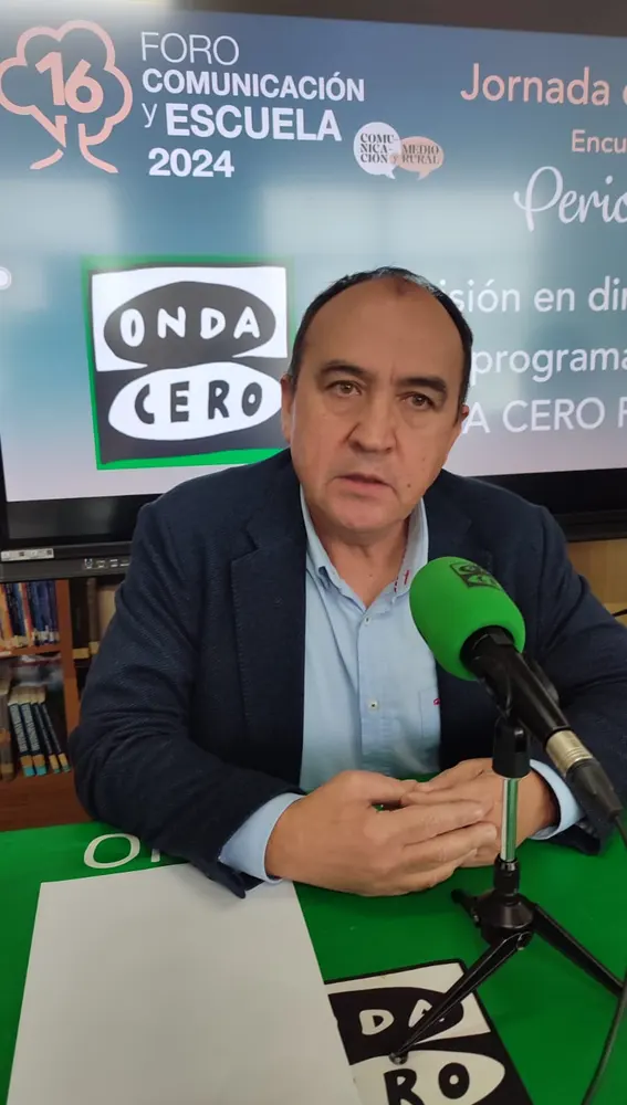 Pedro Muñoz, alcalde de Cebreros. Pedro Muñoz, alcalde de Cebreros.