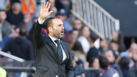 El entrenador del Valencia, Rub&eacute;n Baraja.