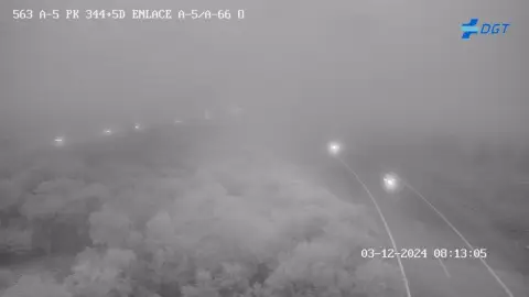 Un accidente provoca retenciones de hasta tres kilómetros en la autovía A-5 a la altura de Mérida Un accidente provoca retenciones de hasta tres kilómetros en la autovía A-5 a la altura de Mérida