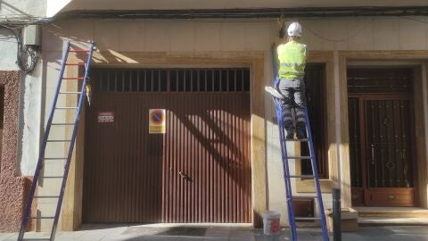 Operarios trabajando en Valdepe&ntilde;as