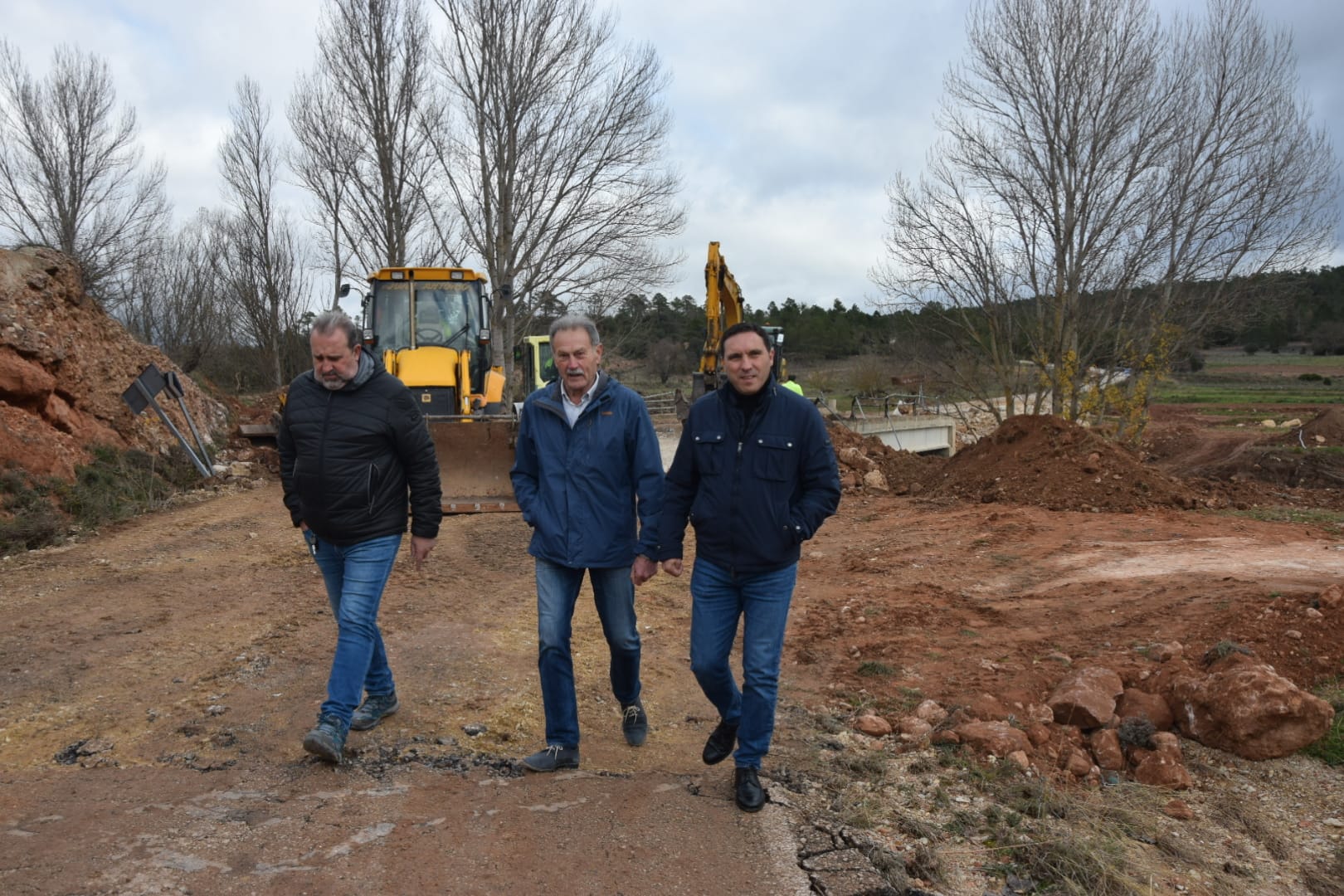 Reconstruyen el puente de Garaballa, que permite las comunicaciones con Talayuelas y Valencia Reconstruyen el puente de Garaballa, que permite las comunicaciones con Talayuelas y Valencia